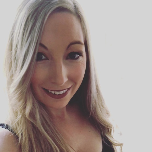 Meet your Posher, Samantha - Picture 1 of 1